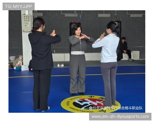 国际拳击裁判在执法中采用即时视频复核与医学意见提升判罚准确性