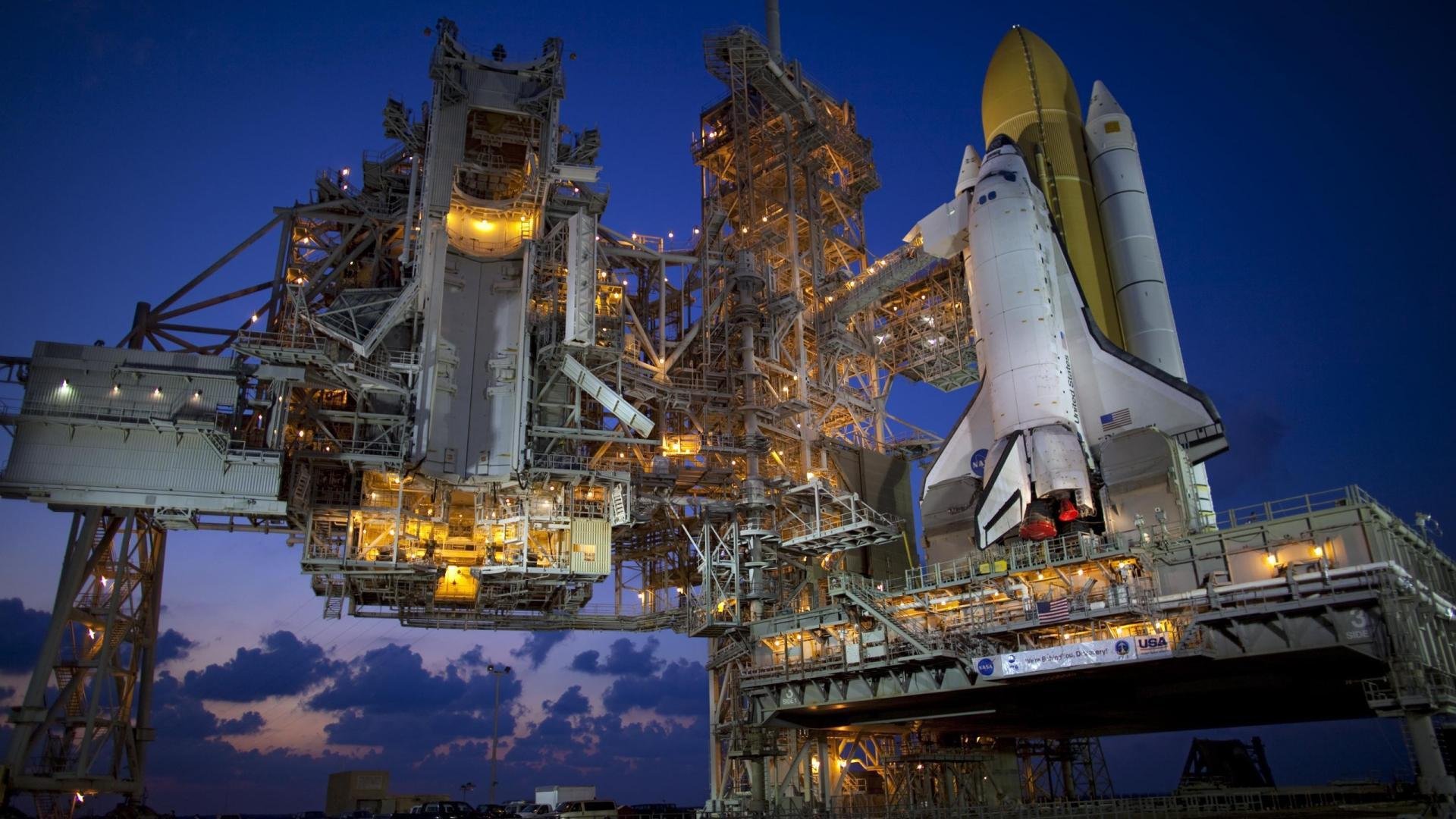 教练组宣布赛后战术调整计划，教练把比赛的规则又详细的说了一遍