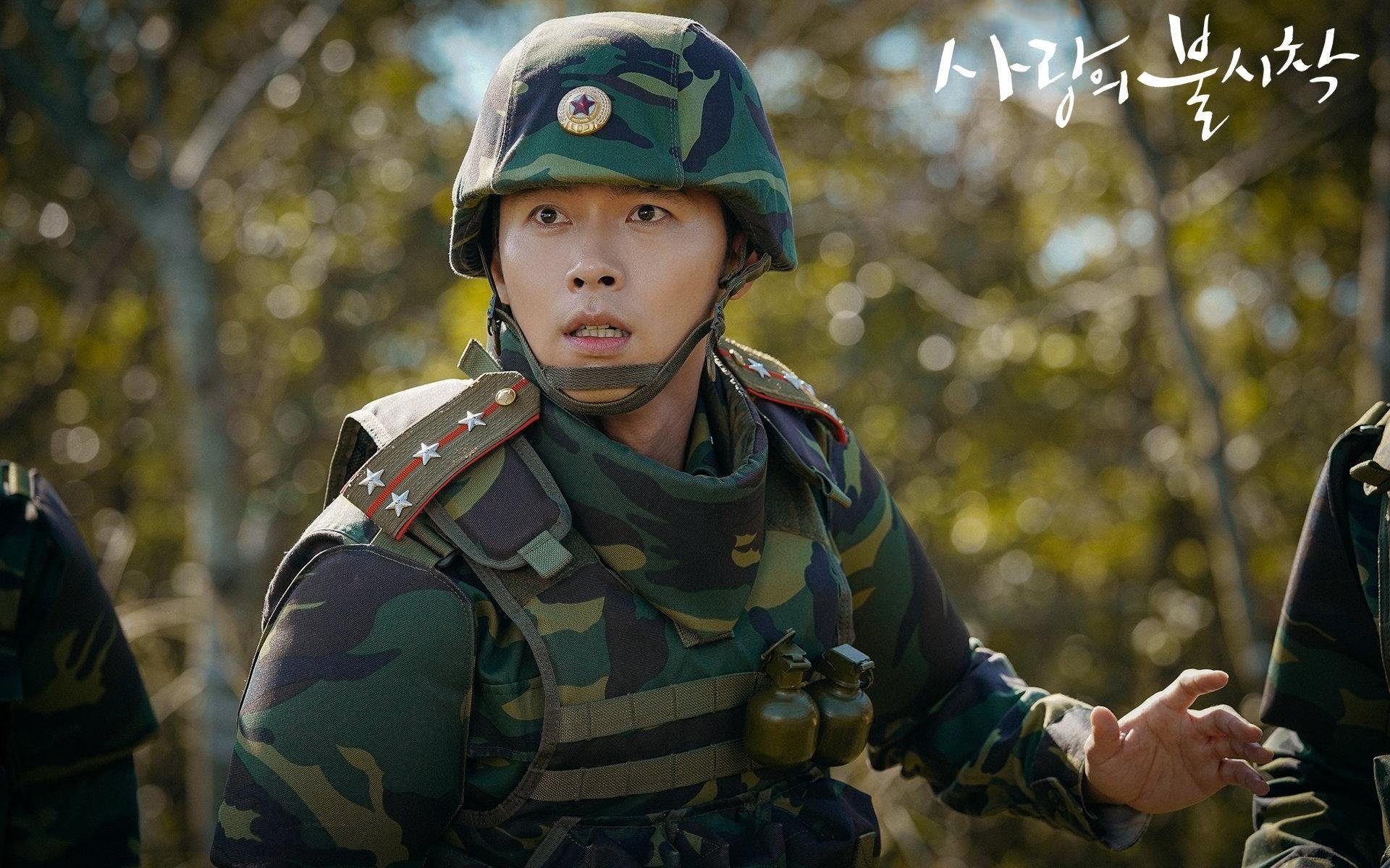 仰泳对决吉尔吉斯斯坦表现冷静自信，吉尔吉斯斯坦游泳运动员